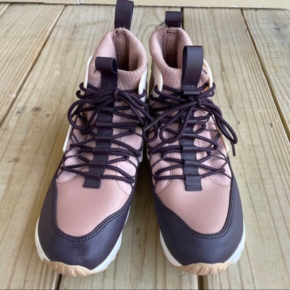 NWOT Nike Air Footscape Mid Utility Pink Running Shoes Size 7 - Picture 3 of 10